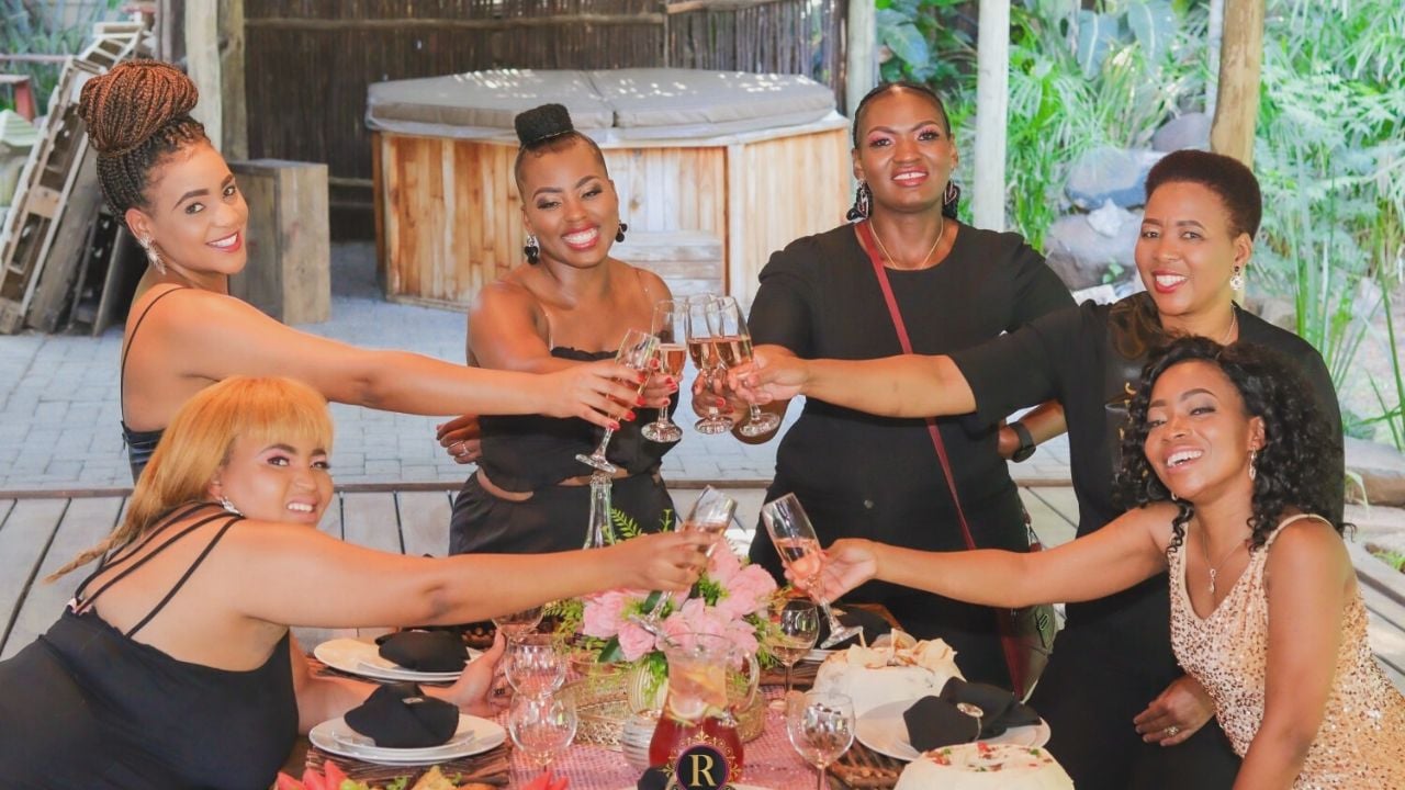 Spa party ideas planning the perfect party celebrate in style