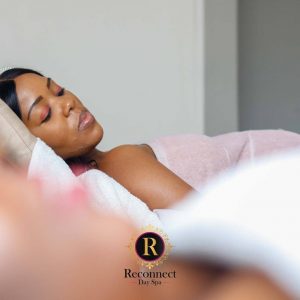 pregnancy massage at reconnect day spa