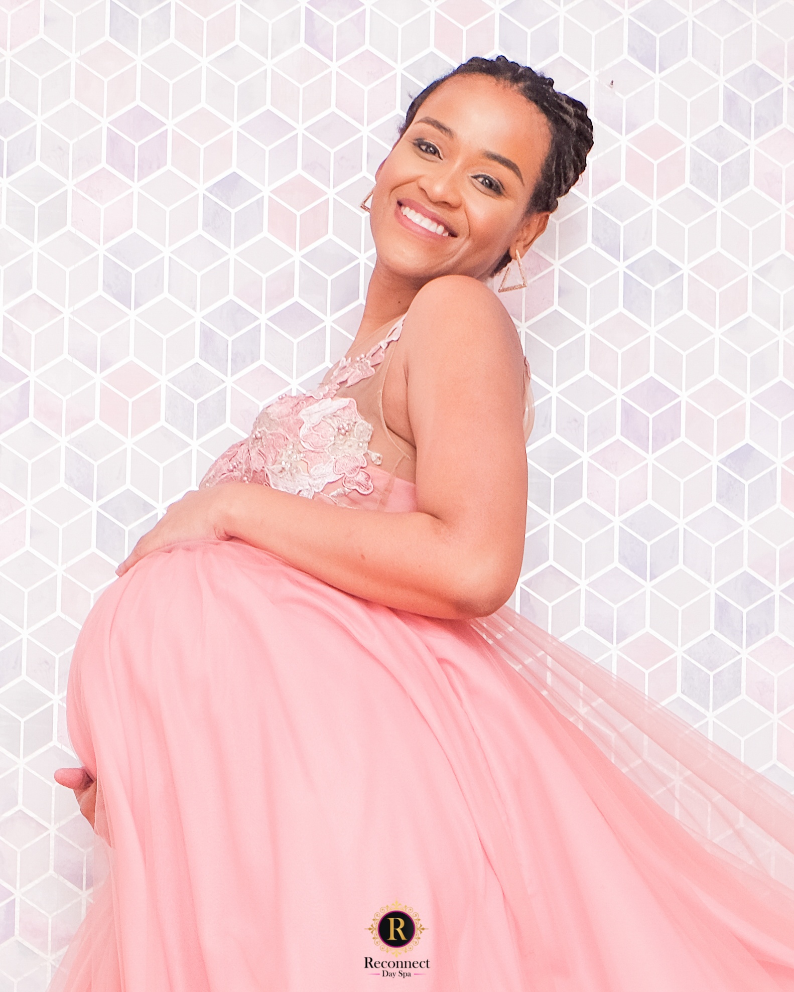 Pregnancy Photoshoot For The Gorgeous Phindile In Pretoria Celebratin Reconnect Day Spa